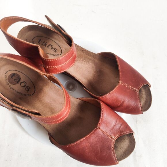 Taos Sandals Size 8.5 - 9 /40 Carousel 3 Brown Leather 3" Wedge Open Toe Comfort - Picture 8 of 10